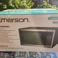 NEW Microwave