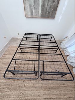 Queen Bedframe