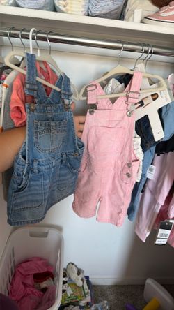 Girls overall set