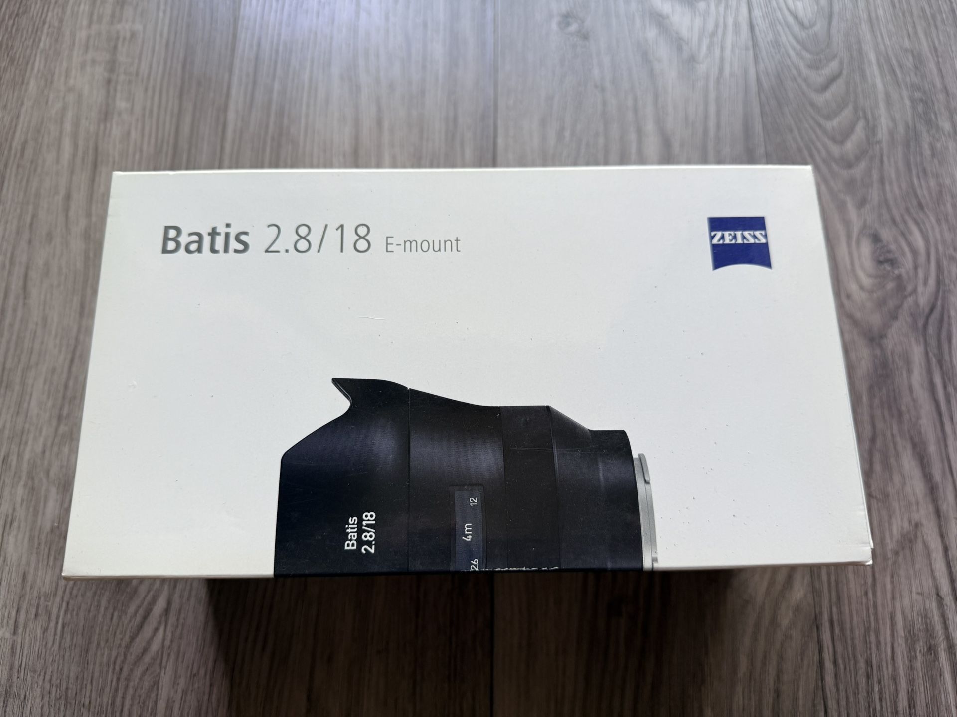 Zeiss Batis 18mm f/2.8