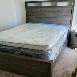 NEW QUEEN-SIZE PILLOW TOP MATTRESS AND BOX SPRING 🆕️