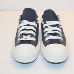 Converse Chuck 70 Low Top Shoes Size Women’s 6.5 NEW