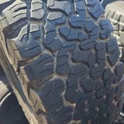 Tires Mud Rugged Off-road All Terrain BFG Ko2 Ridge Grappler Toyo Open Country Goodyear Duratrac Falken 