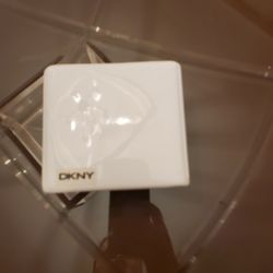 New DKNY bathroom Accessory