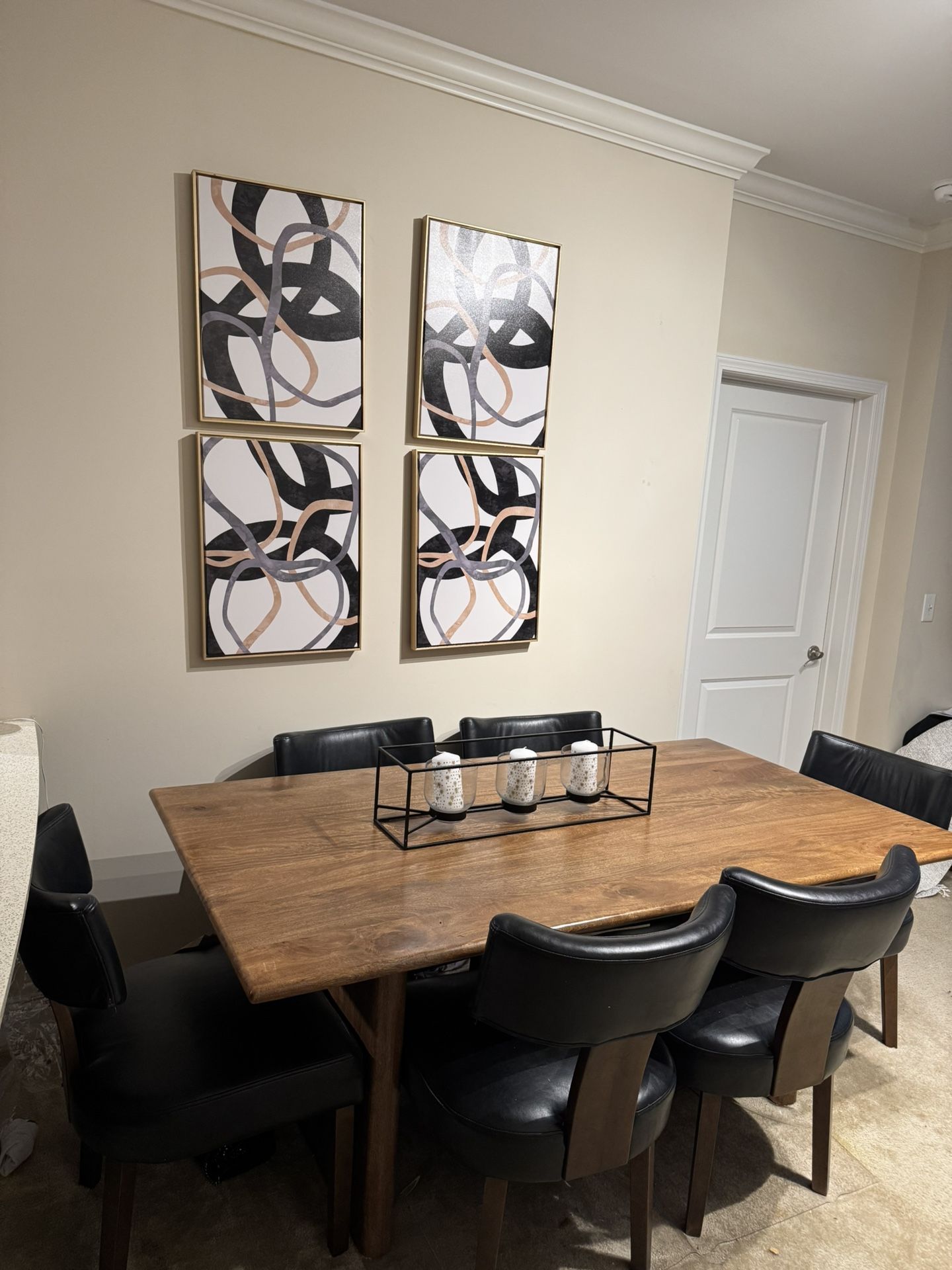 Dining table and 6 chairs + modern candle hold