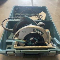 Makita Circular Saw 