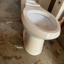 GB DUAL FLUSH EL 2PC WH TLT