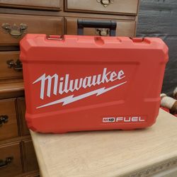 Milwaukee Hard Case