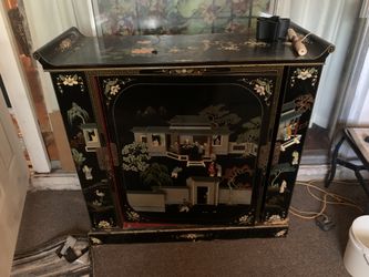 Vintage Asian Chinoiserie Black Lacquer Bar Cabinet