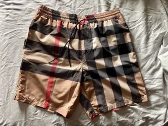 Burberry Archive Beige Check Swim Trunks Shorts NWT Size M MSRP $510