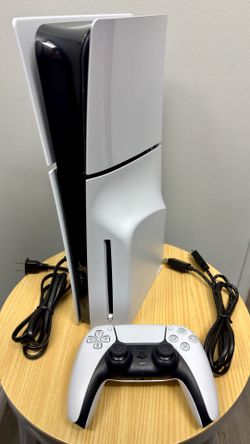 PlayStation 5 Slim Disc Edition - 1TB - Excellent Condition