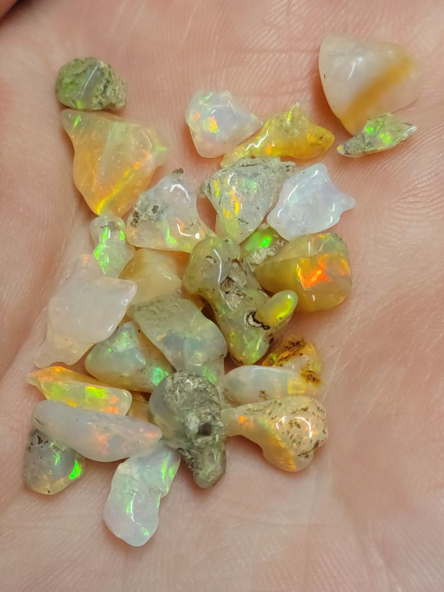 10pcs. Polished Ethiopian Fire Opal Crystals
