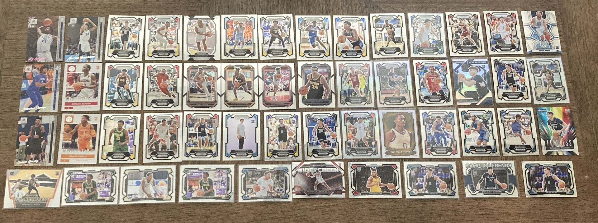 52 card lot Basketball rookies NCAA Prizm , Bowman U etc .basketball cards