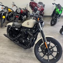2022 Harley-Davidson Sportster Iron 883