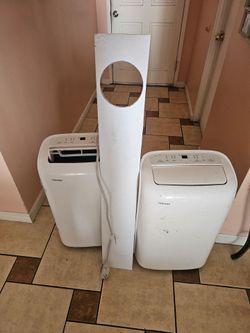 AC PORTABLE EACH FOR SALE TOSHIBA 6000 BTU INCLUDING EXHAUST TUBE WINDOW COVER,TOUCH SCREEN WORKING GREAT FOR ANY QUESTION TEXT ME PLEASE