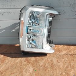 2023-2025 Ford F250 Halogen Headlight 