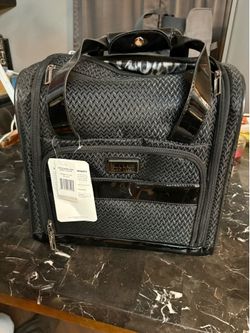 Carry on bag
