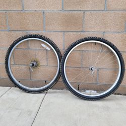 Vintage 26" Mountain Bike Wheels Araya 1.5. Wheelset