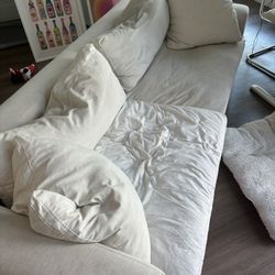 Utopia Couch