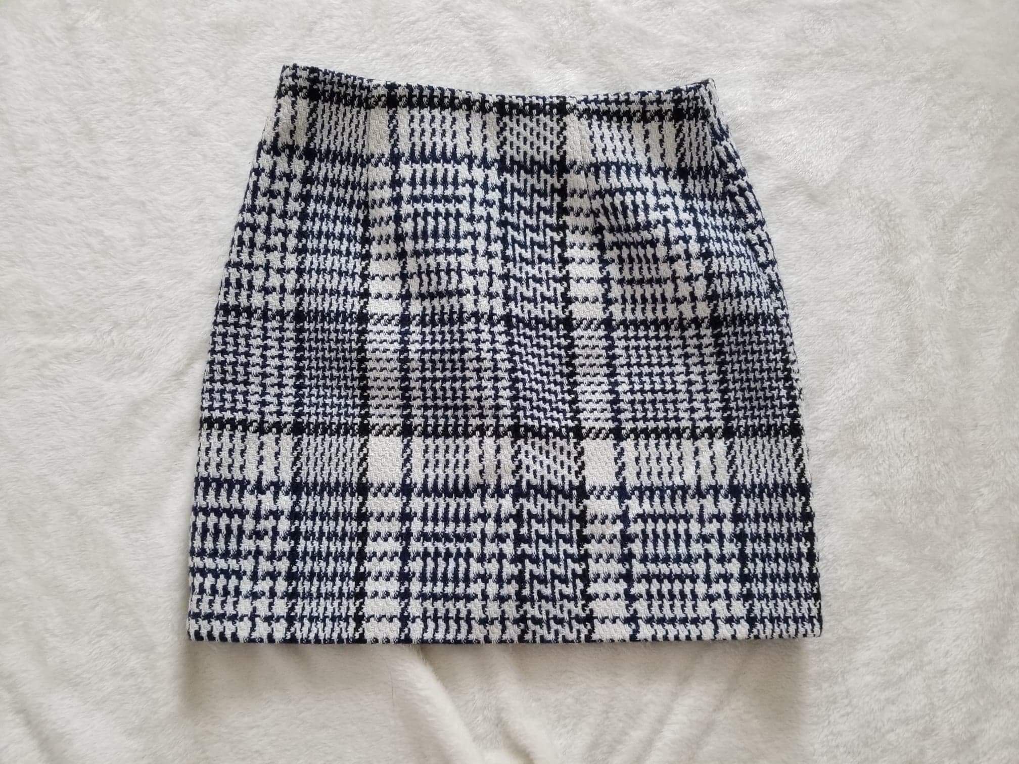 H&M Pencil Skirt