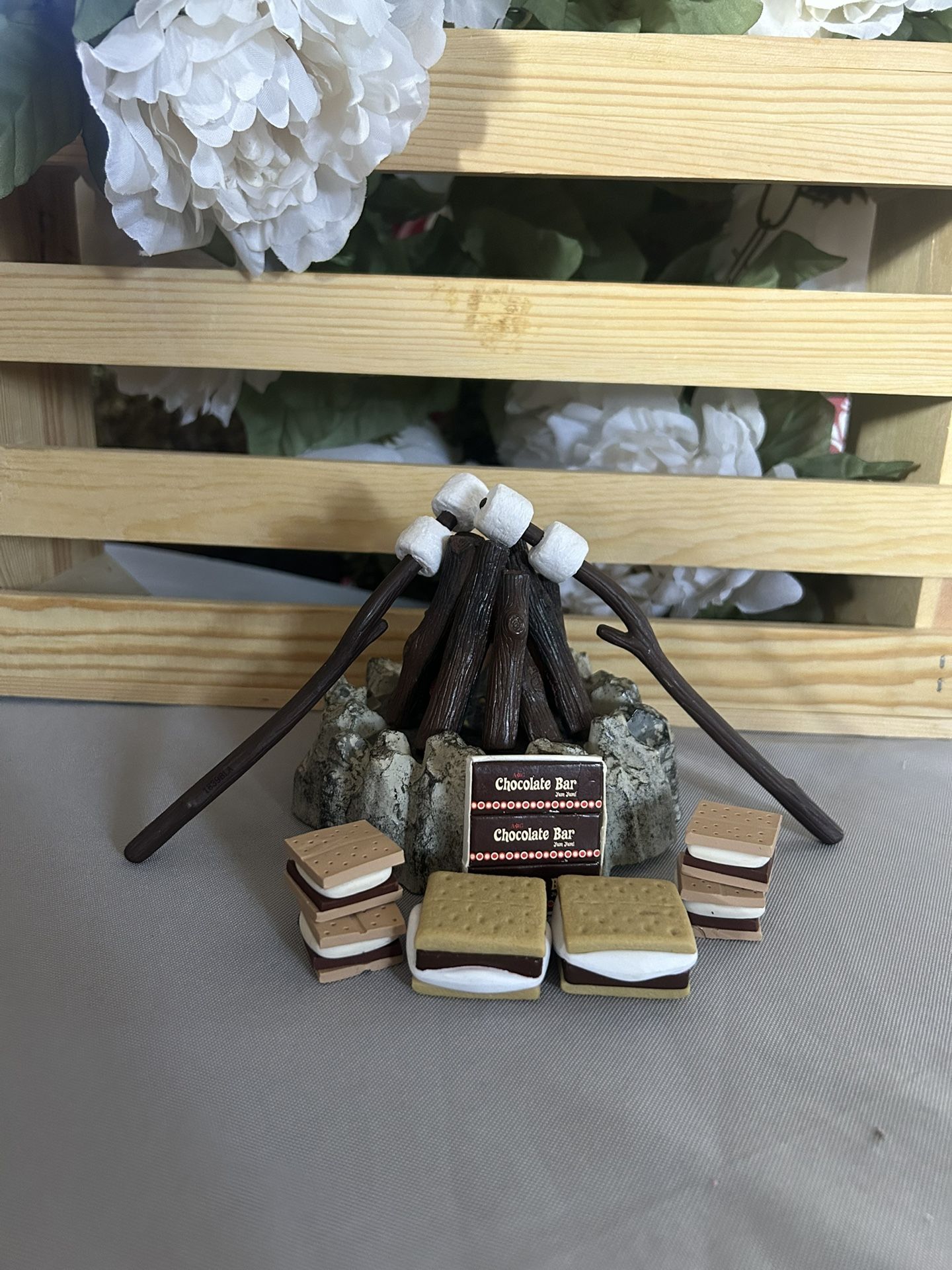 Doll Camp fire accessories