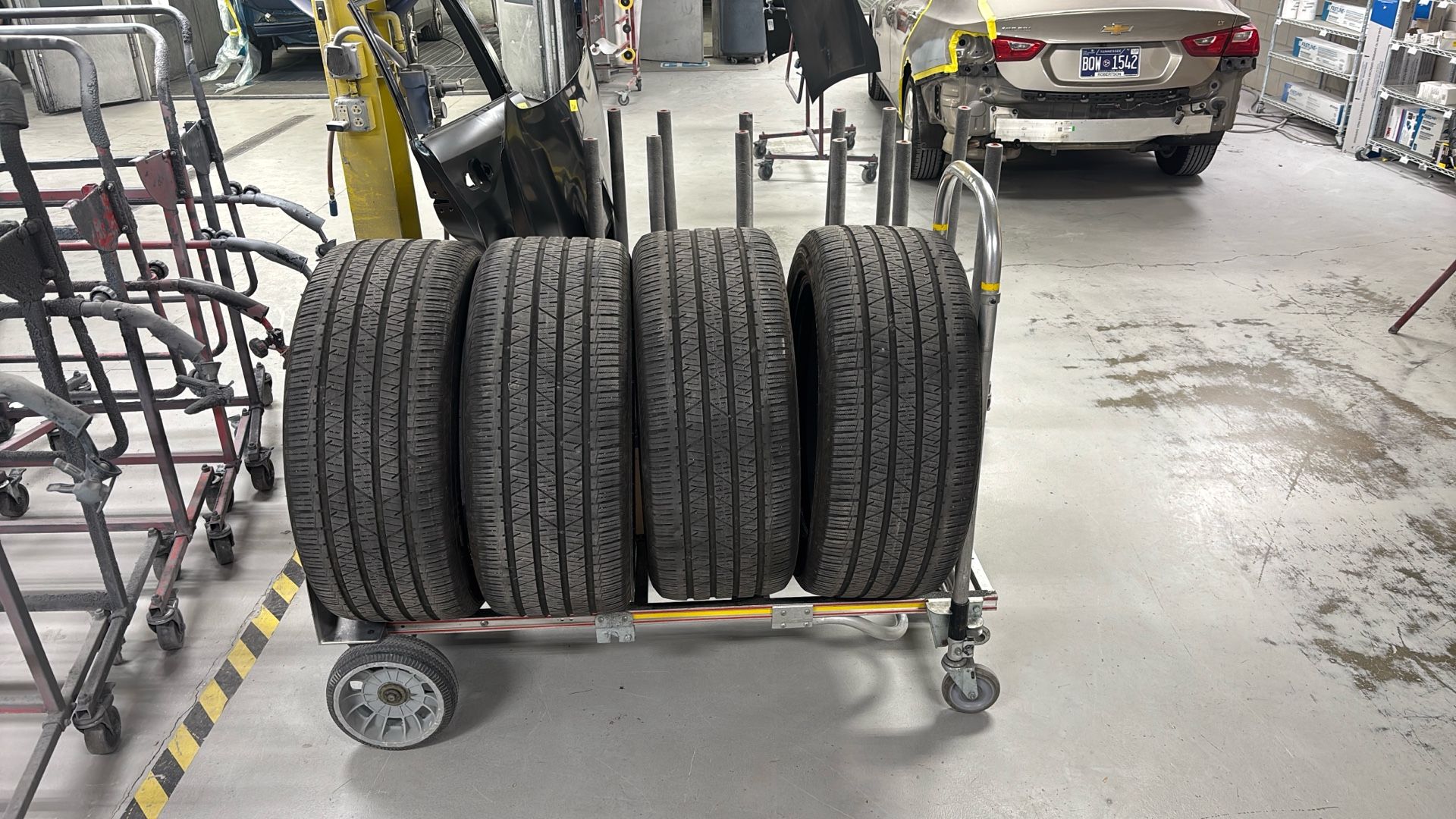 Hankook Dynapro 21” Tires