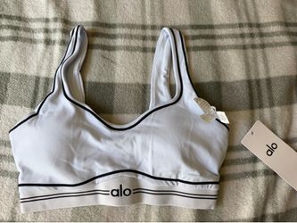 Alo women’s yoga set white