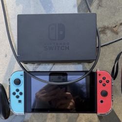 Nintendo Switch 