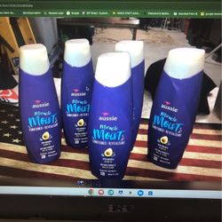Aussie Miracle Moist Conditioner 12.1 0z Bottle 