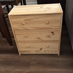 Small Dresser/Nightstand 