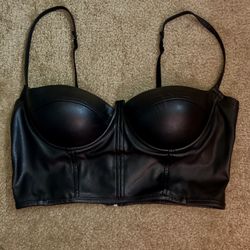 leather crop top 