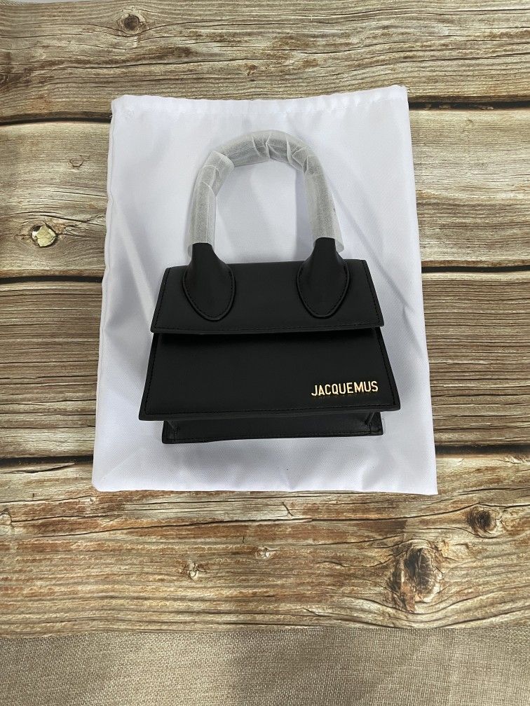 Jacquemus Le Chiquito Medium Bag