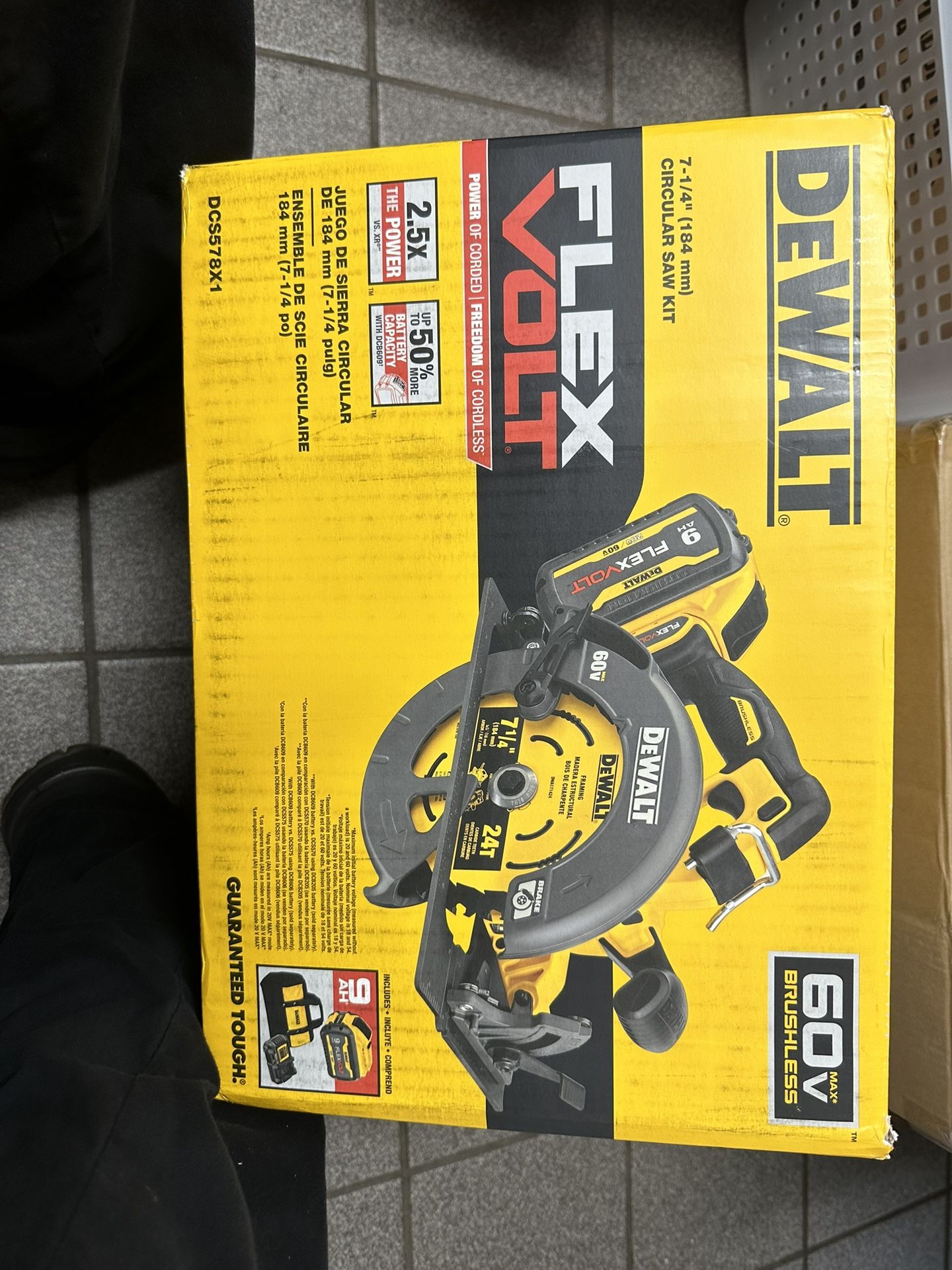 Dewalt Saw Kit