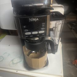 Ninja 12 Cup Coffee Brewer