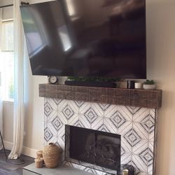 70 Inch TV - Samsung - 4K - LED