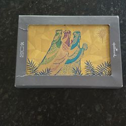 Hallmark Cards & Envelops 16 New 