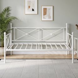 Daybed for sale