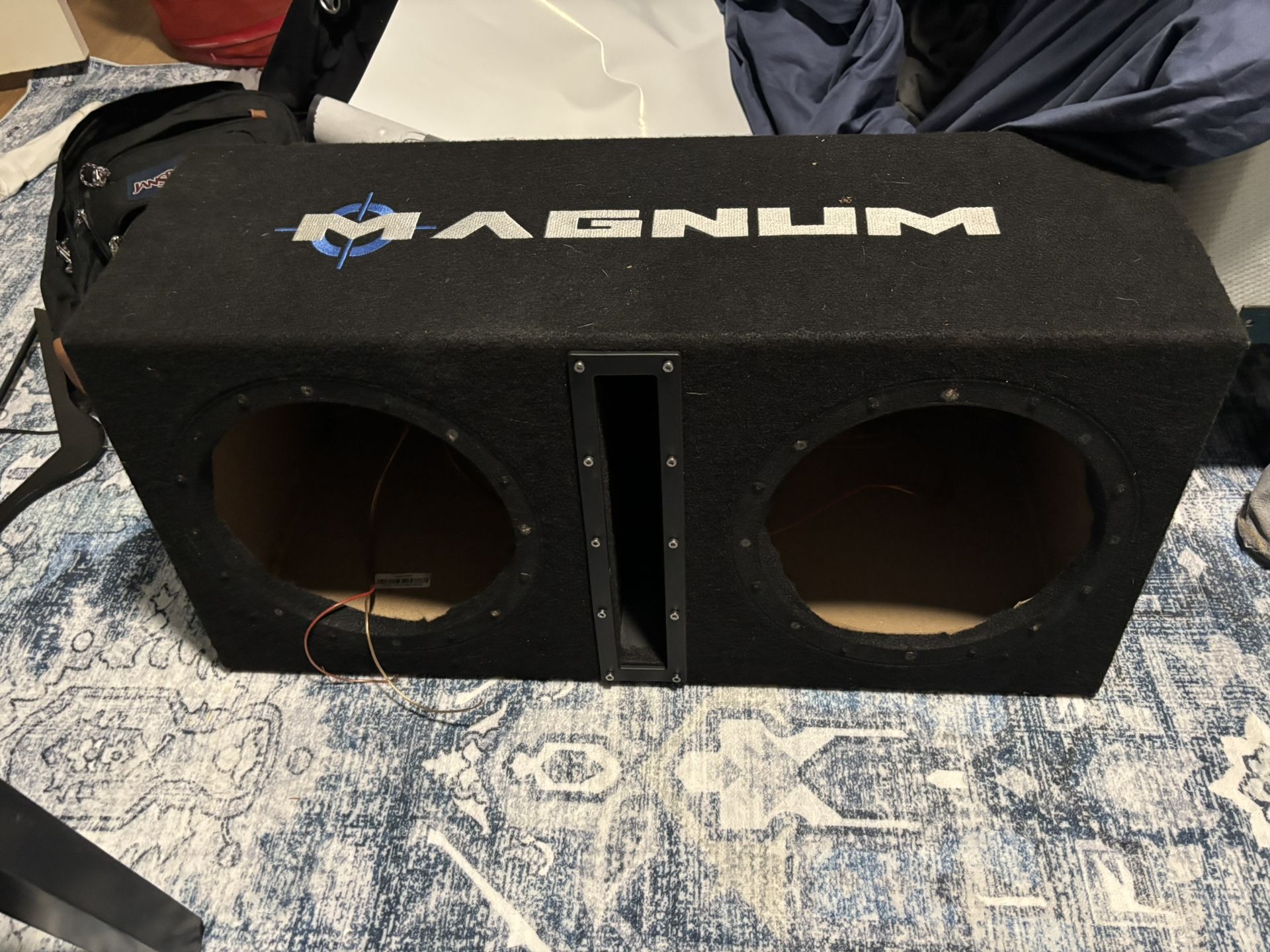 Magnum dual 10” subwoofer box