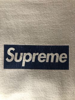 Supreme box logo