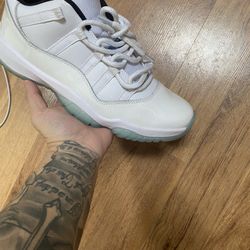 Jordan 11 low “Legend Blue” Men’s Size 12