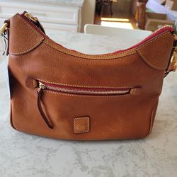 New DOONEY & BURKE Leather Purse