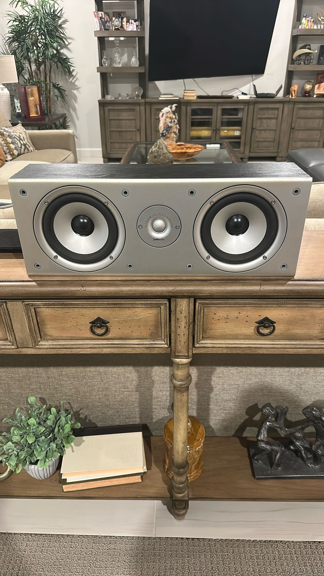 Polk Audio Center Speaker Model CS2