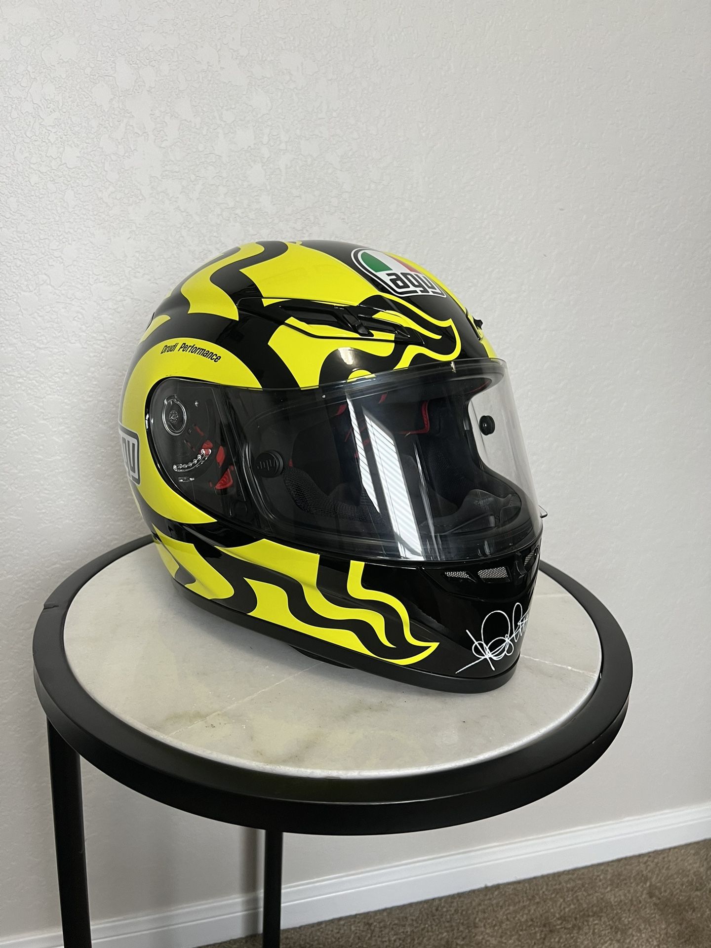 Agv Gp Tech - Valentino Rossi Winter Test 2010 Helmet