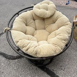 Wicker Papasan Chair With Cushions 