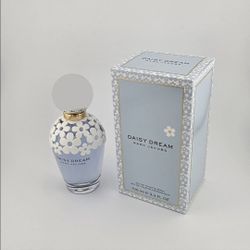 MARC JACOBS – Daisy Dream Edt Spray (3.3 oz)