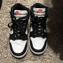 Black & White Dunks high top | size 7 women’s