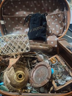 Vintage items send message to get actual prices for individual items, if interested