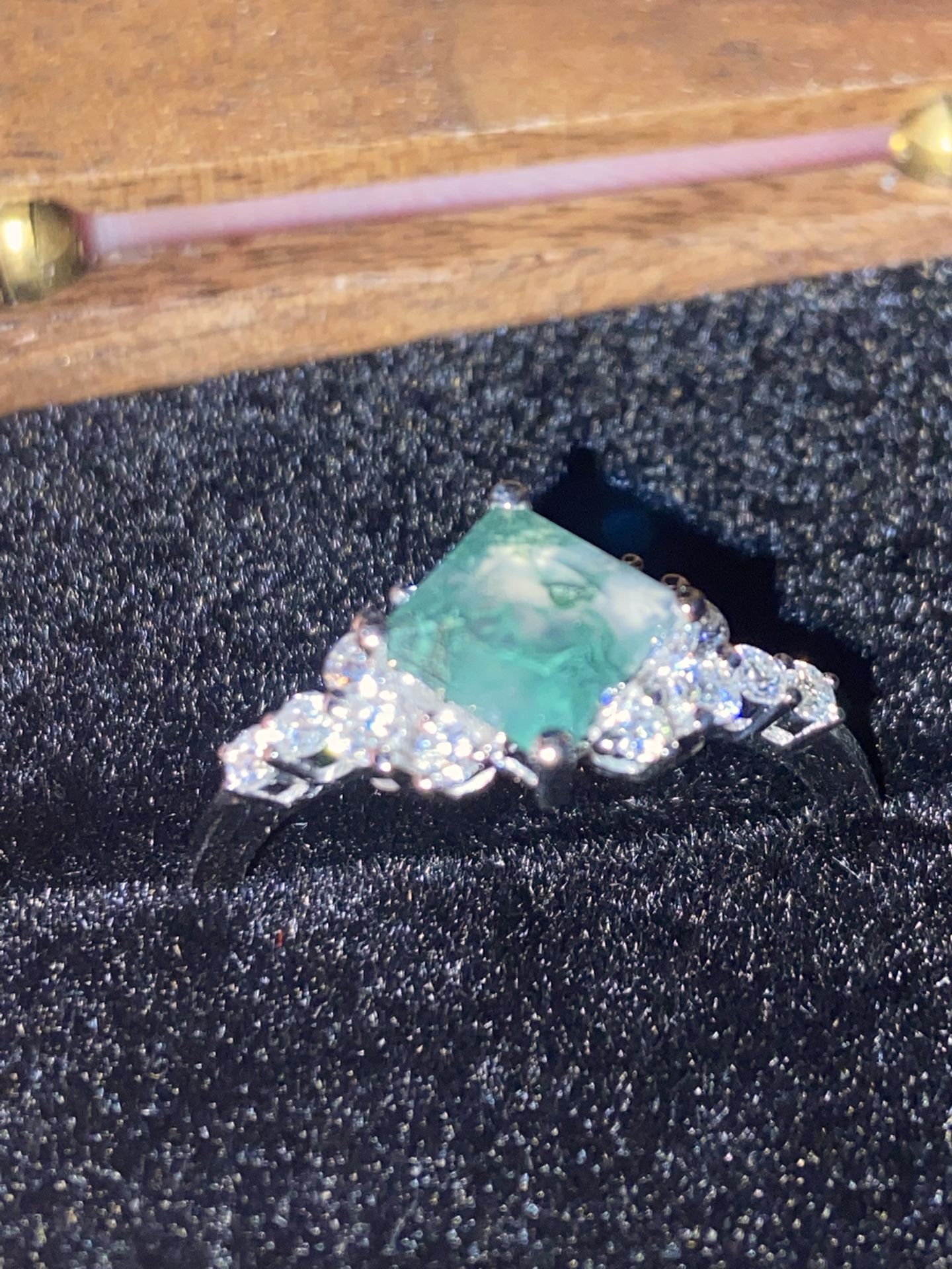 18K White Gold/ Moss Agate Ring(Size 7)