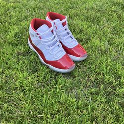 Jordan 11 Cherry Reds NO BOX AUTHENTIC Men’s size 12 Used-light wear