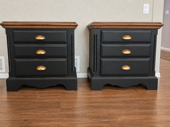 Modern Solid Wood Nightstands